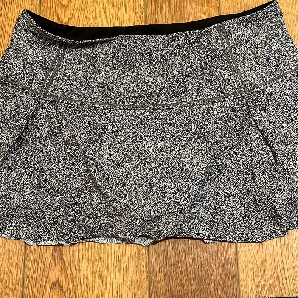 Lululemon skort